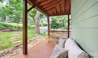 174 Morningside Dr, Asheville, NC 28806
