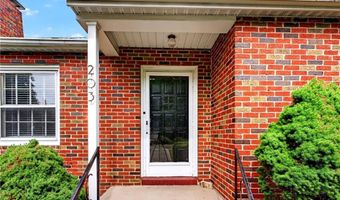 203 Ridgecrest Rd, Asheboro, NC 27203