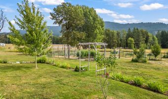 2516 BURGESS Rd, Addy, WA 99101