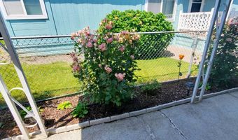 10550 SE 70th Ave 8, Milwaukie, OR 97222