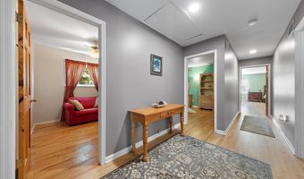 3 Renier Ct, Middletown, NJ 07748