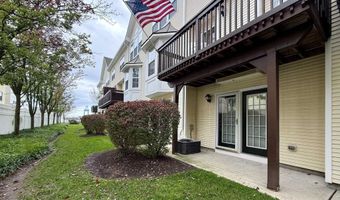 34 MARINA Dr, Bayonne, NJ 07002