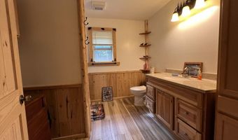 161 Porter Lk, Amasa, MI 49903