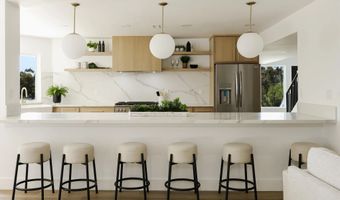 2861 Brant St, Mission Hills, CA 92103