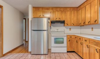 2 Doubleday Rd, Columbia, CT 06237