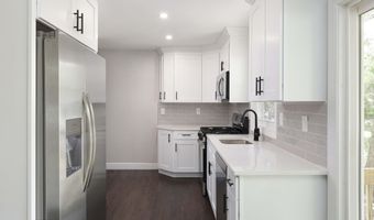 400 Surf Ave, Beachwood, NJ 08722