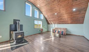 14098 S 176th Rd, Adams, NE 68301