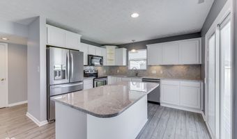 2942 Coles Creek Ln, Indianapolis, IN 46217