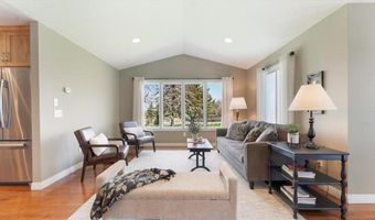 1478 Hiebel Rd SW, Alexandria, MN 56308