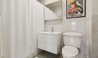 4000 CATHEDRAL Ave NW 248B, Washington, DC 20016