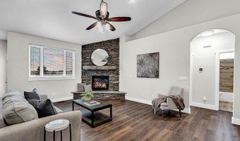 2076 LACY Dr, Cheyenne, WY 82009