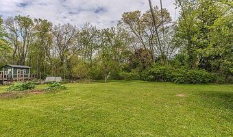 1516 Arborview Blvd, Ann Arbor, MI 48103