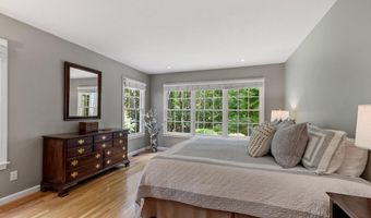 277 Main St, Bolton, MA 01740