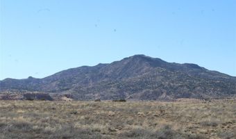 Laredowood Drive, Abiquiu, NM 87510