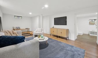 128 West Ave, Darien, CT 06820