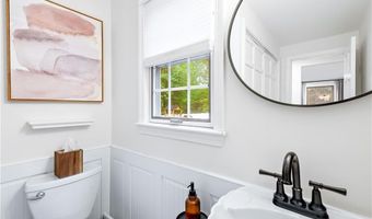 14 Sheri Dr, Coventry, RI 02816