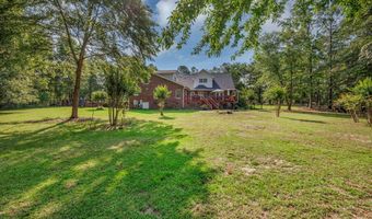 1368 Sunnyhill Dr, Camden, SC 29020