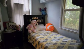 102 East Rd, Bristol, CT 06010