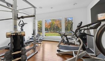 23 Rio Vista Dr, Alpine, NJ 07620