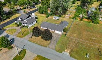 210 NW G St, Bentonville, AR 72712