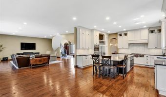 118 Lakeland Dr, Adams Twp., PA 16046