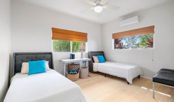 73-4368 Kapuahi St, Kailua Kona, HI 96740