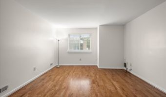 8908 BATTERY Pl #5, Bethesda, MD 20814