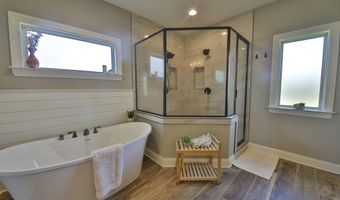 402 S CHINKAPIN Dr, Atoka, TN 38004