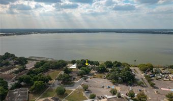 106 N PRADO Ave, Auburndale, FL 33823