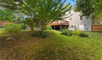 53 School St, Johnston, RI 02919