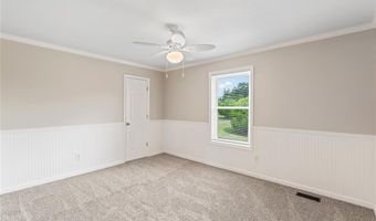 6029 Terri Lynn Dr, Affton, MO 63123