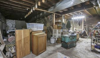 9806 Salem, Athens, OH 45701