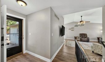 8809 W Canterbury St, Boise, ID 83704