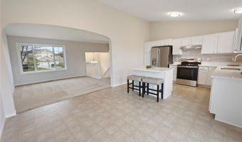 551 Knollwood St W, Annandale, MN 55302