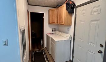 55 Minnow Ln, Alderson, WV 24901