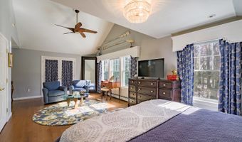 130 Bayside Dr, Belfast, ME 04915