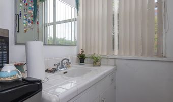 708 W Huron St 3, Ann Arbor, MI 48103