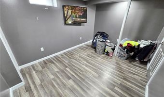 10 Chapel St, Burrillville, RI 02830