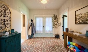 28244 S Sardis Rd, Bauxite, AR 72011