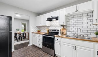 2350 Vendome Dr S, Columbus, OH 43219