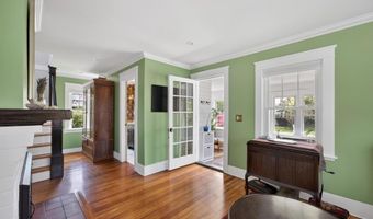 7 Verndale Cir, Bristol, RI 02809