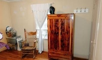 15261 DEMEAN Ave, Allen Park, MI 48101