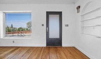 810 MESITA Dr, El Paso, TX 79902