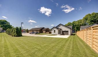 107 N Kennett Ave, Bardstown, KY 40004