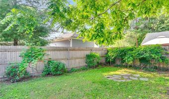29 Firglade Ave, East Providence, RI 02915
