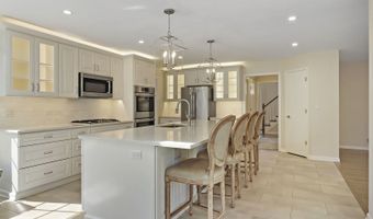 765 N Central Ave, Addison, IL 60101