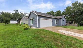 819 Baker St, Baldwin City, KS 66006