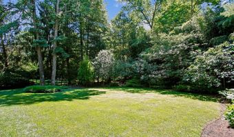 8308 LILLY STONE Dr, Bethesda, MD 20817