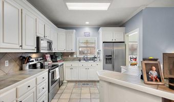 437 Old Town Cir, Brandon, MS 39042