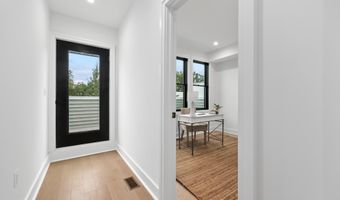 4411 5 ILLINOIS Ave NW, Washington, DC 20011